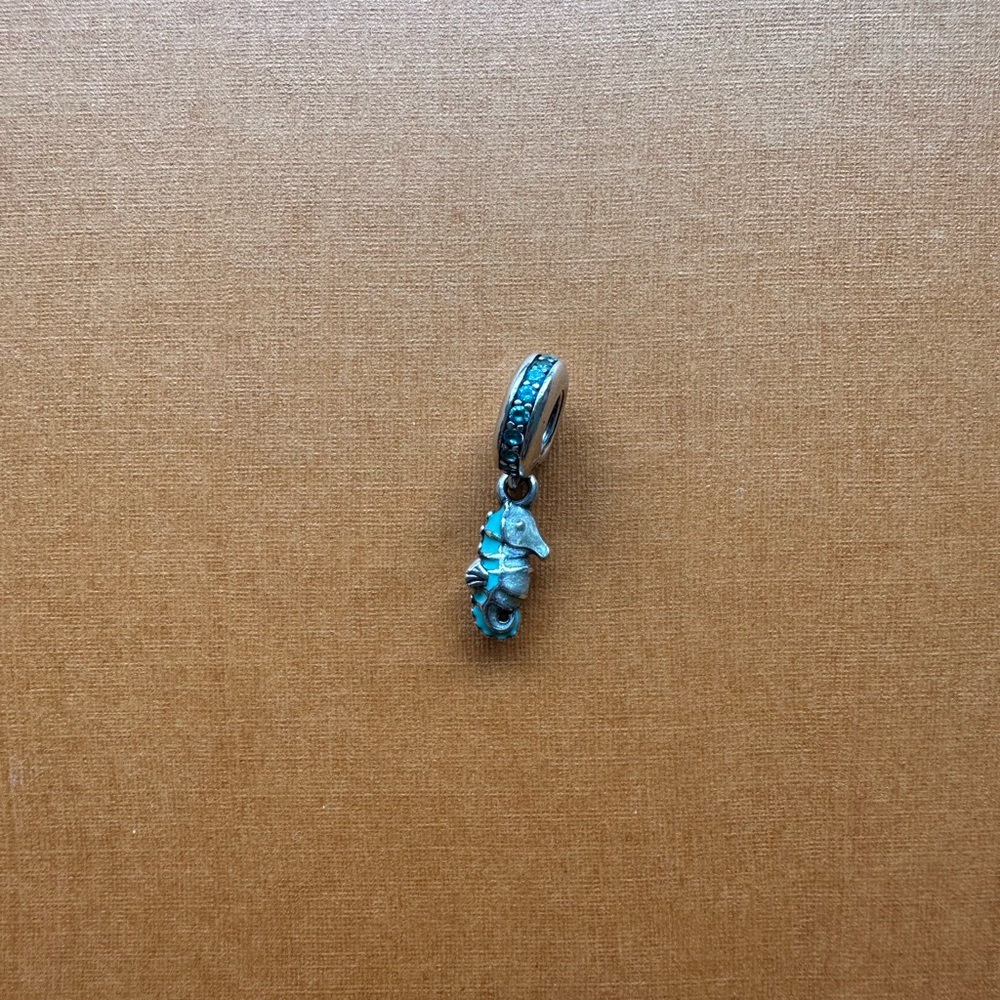 Pandora seahorse charm